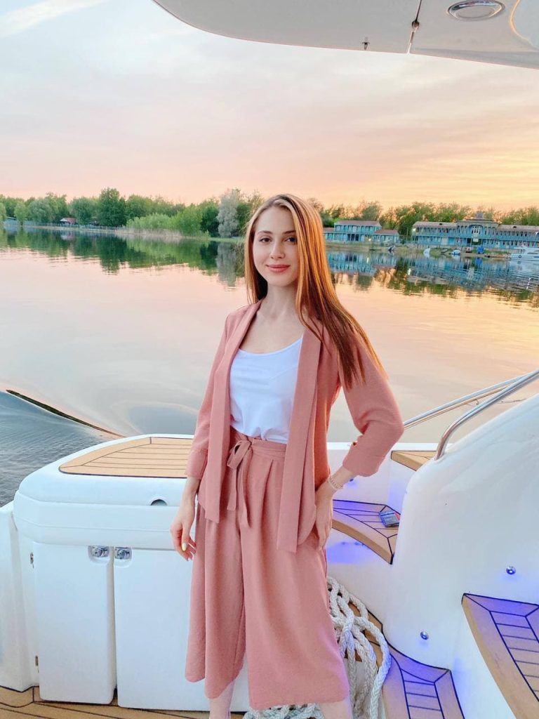 Russian escort from Masha in Dubai